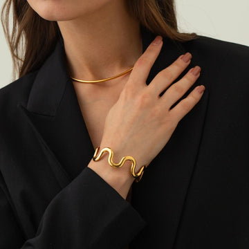 How to Style Gold-Plated Jewellery for Every Occasion - Faye Store