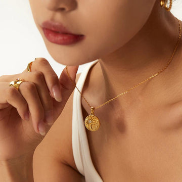 Top 5 Must-Have Gold-Plated Jewellery Pieces for Your Collection - Faye Store