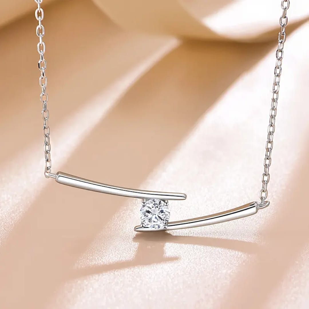 The Solitaire Bar Necklace