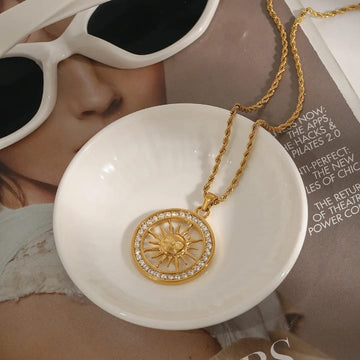Sunburst Sparkle Pendant Necklace